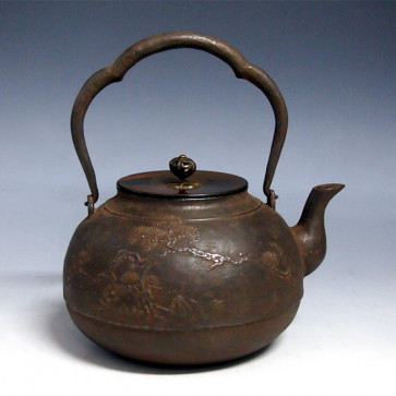 hn903　般若勘渓作 松竹梅文鉄瓶 松竹面 約1.7L【日本製・証明書付き】【海外対応可】