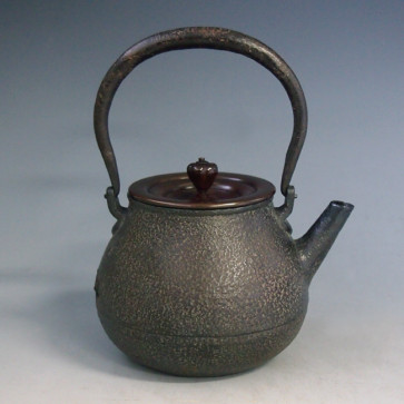 tb174　龍文堂写　鉄砲口小鉄瓶  鉄壺 約0.6L【日本製・証明書付き】【海外対応可】