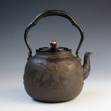 tb60,龍文堂写 鉄瓶 桃に花籠 摘み・座：銀 約1.4L 【日本製・証明書付き】【海外対応可】