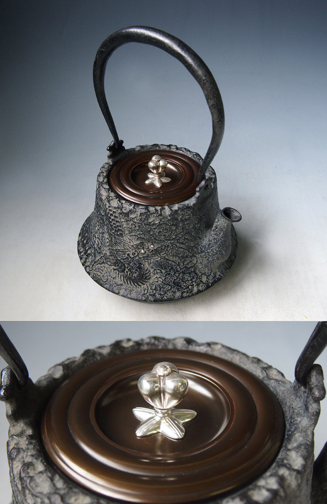 tb145 龍文堂写 富士形雲龍文鉄瓶 本体に銀象嵌入り 摘み・座：銀 鉄壺