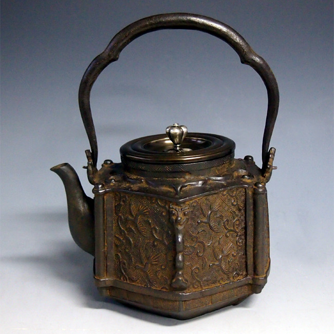 tb151 大国写 六角網代鉄瓶 摘み・座：銀 鉄壺 約1.6L【日本製・証明書