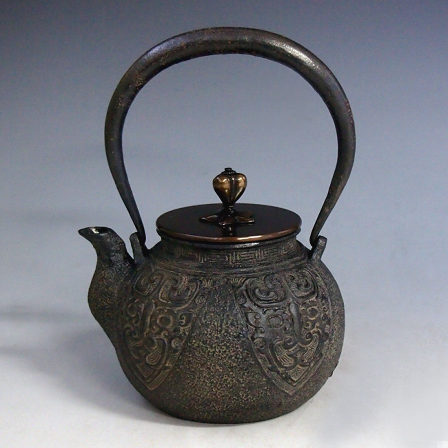 蔵六鉄瓶釜 蔵六鉄瓶釜 Yahoo!オークション -「秦 蔵六」(鉄瓶) (鉄製)の落札相場