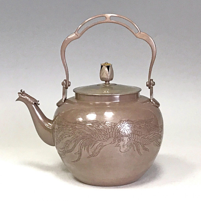 茶道具　湯沸　純銀望月形湯沸　目方百貮拾匁(約450g) 共箱　S218YW 茶道具 湯沸 純銀望月形湯沸 目方百貮拾匁(約450g)