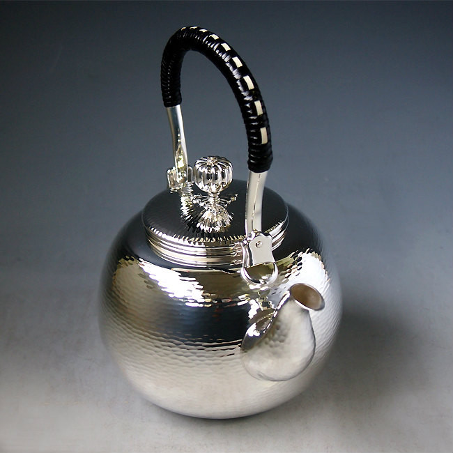 純銀　銀瓶　493g チヒチサ　東さ7-0330☆2F 純銀 銀瓶 493g チヒチサ 東さ7-0330☆2F