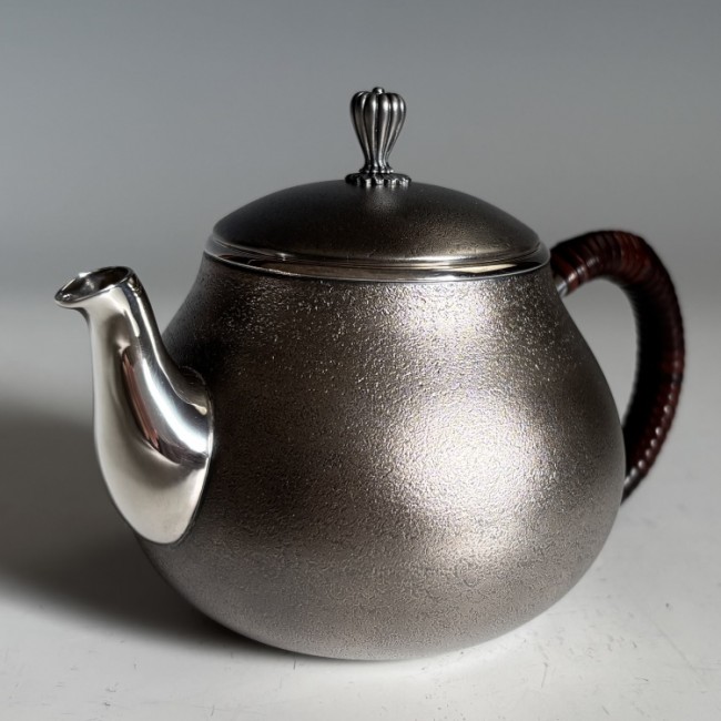 obg-n712 大淵光則 岩石 御餅型 3寸 後手 ウロン茶 純銀 急須