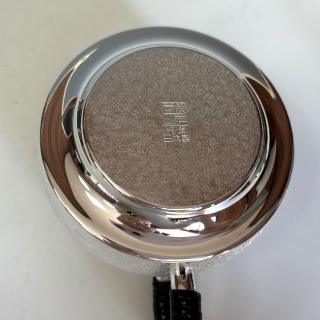 ogk-06892 純銀製 急須 釜形 梨地 松竹梅彫金 耳手 2.6寸 翡翠摘み