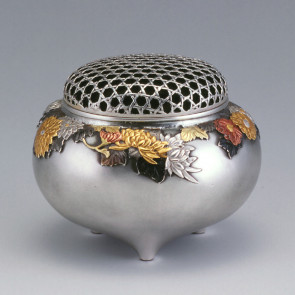 sk53-13, 菊模様香炉　銀香炉