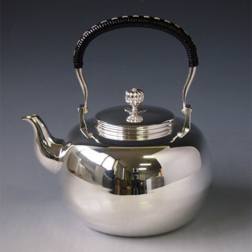 No.yw9, Silver teakettle, polishing surface, nearly 1.9L, silver teakettle, 