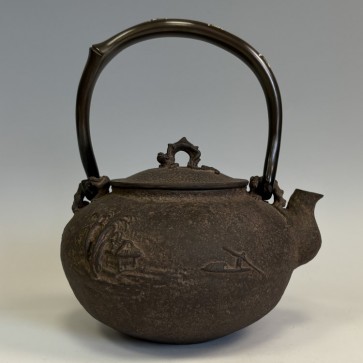 No.hn2797, Rihonbaisen iron kettle（teakettle) replica, countryside landscape, handle inlaying bamboo leaves, Made by Hannya, nearly 1.3L