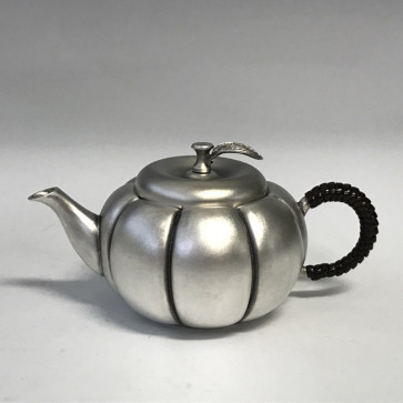 No.obg-n007, silver teapot, mandarin orange shape,  greyish silver color, about 0.1L, Mitsunori Oobuchi