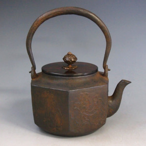 No.967, Iron kettle（teakettle), design is hexagonal shape with seven sages, about 0.8L, Made by Hannya