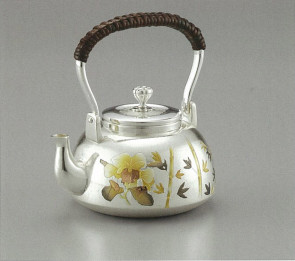 No.obg-n025, silver teapot, four Chinese regular painting model, orchid, bamboo, plum and chrysanthemum, Mitsunori Oobuchi, approximately 0.2L, pure silver teapot