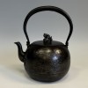 No.hn907sa, Iron sand kettle（teakettle) ，round shape with flying birds, Made by Hannya, about 1.2L