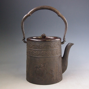 tb213, 上田模本 圆筒形 招财招福弥勒菩萨 约1.5L，铁壶