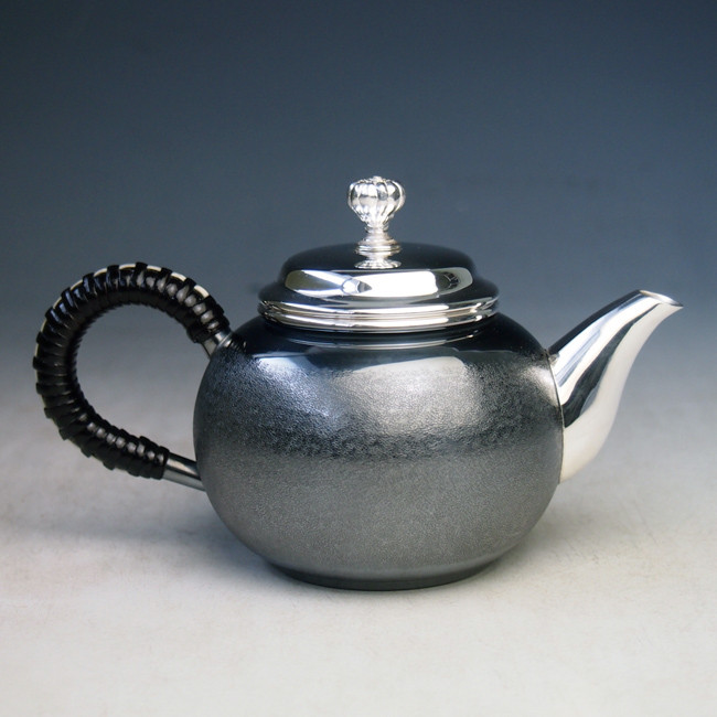 茶道具 岩泥蓮葉承壺 （茶壷 宜興紫砂水平壷 段泥 50ml – 遊茶