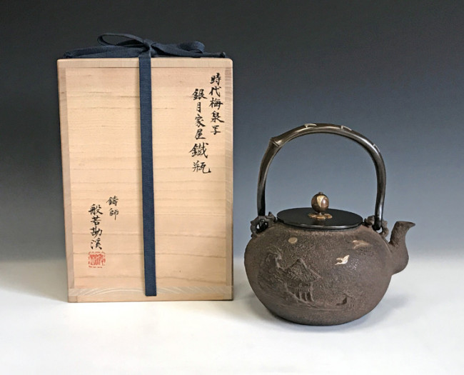 hn2734k, 日本梅泉模本银月景兰蟹图般若勘渓作约1.5L, 铁壶
