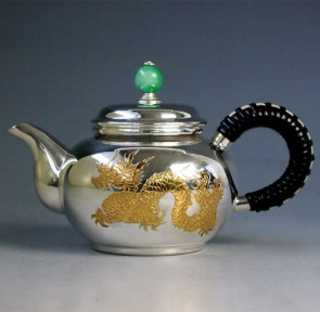 uk116hk, 纯银 银壶 弯手把  龙虎雕金 翡翠摘手 约0.1L 泡茶 银壶 