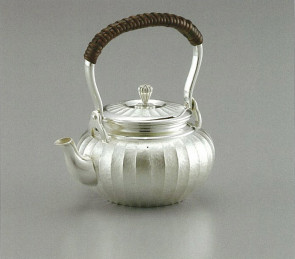 obg-n022, 大渊光则作 光彩 竖条纹 纯银泡茶壶  约0.2L, 银壶