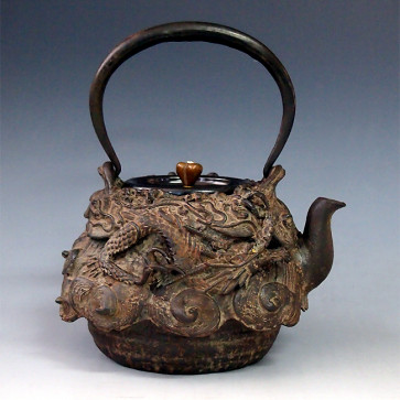 tb9, 大國模本 雲龍圖鐵壺  約 1.7L