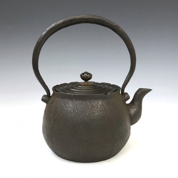 hn904, 般若勘溪作 蓮葉鐵壺 約1.3L 鐵壺