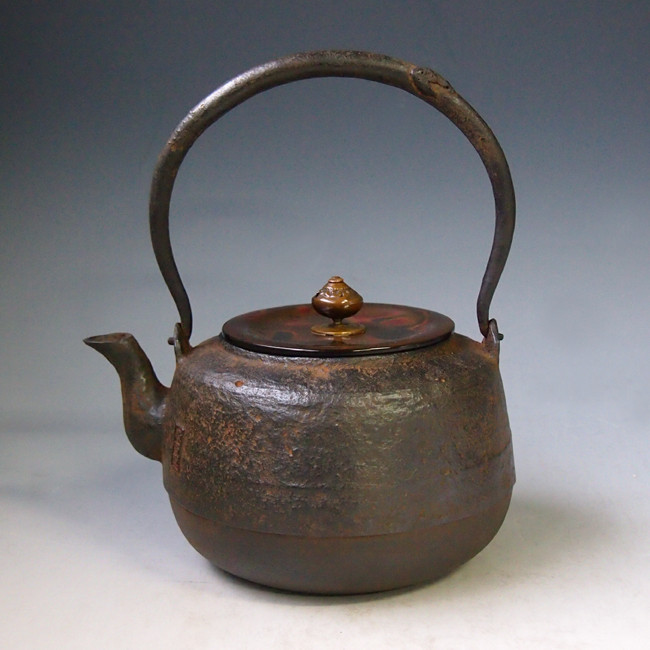 hn909, 般若勘溪作大講堂鐵壺約1.8L