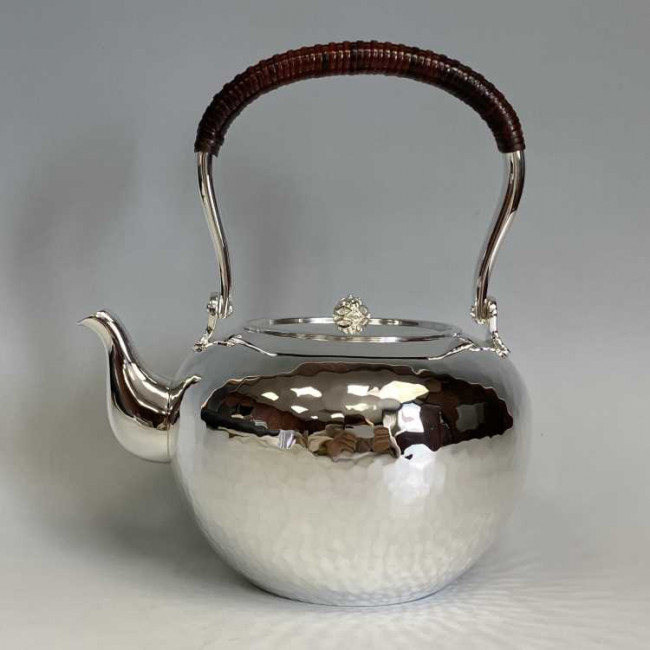 壺　十八面取丸壺 小黒ちはる / 壺 | MATOYA