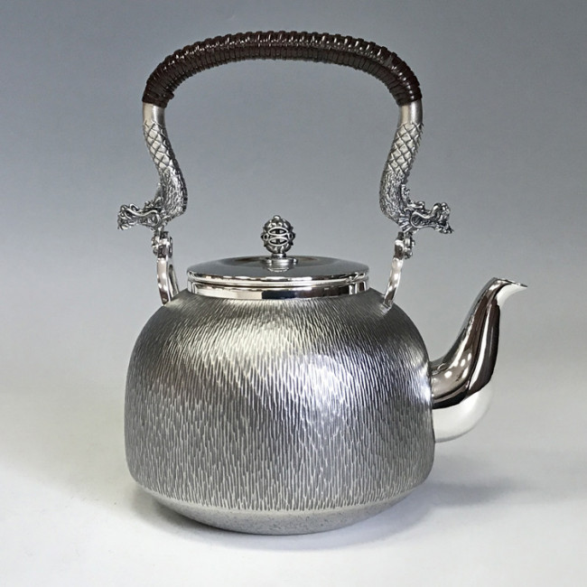 uk100g，純銀泡茶壺花鳥雕金（小）約0.1L, 銀壺