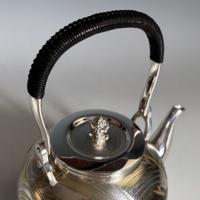 obg-n501, 大淵光則龍雕刻純銀燒水壺約1.1L 純銀銀壺