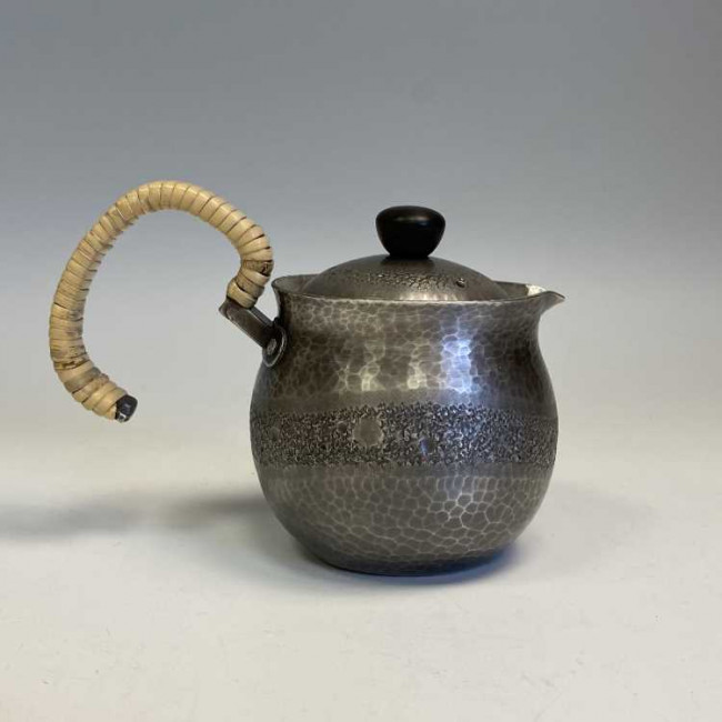 銀　茶壺 tk1-5_1.jpg