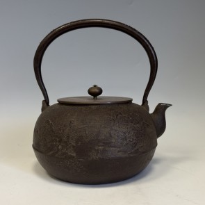 htb223, 長文堂作 山水鐵壺 壺口包銀 提手銀鑲嵌 約2.2L 老壺